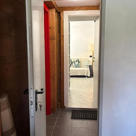 A Due Passi Da Domodossola Crevoladossola